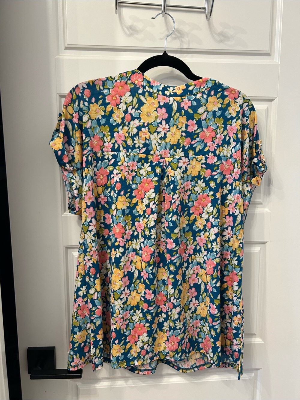 Scarlett Teal Floral Short-Sleeve V-Neck Blouse - Picture 2 of 3